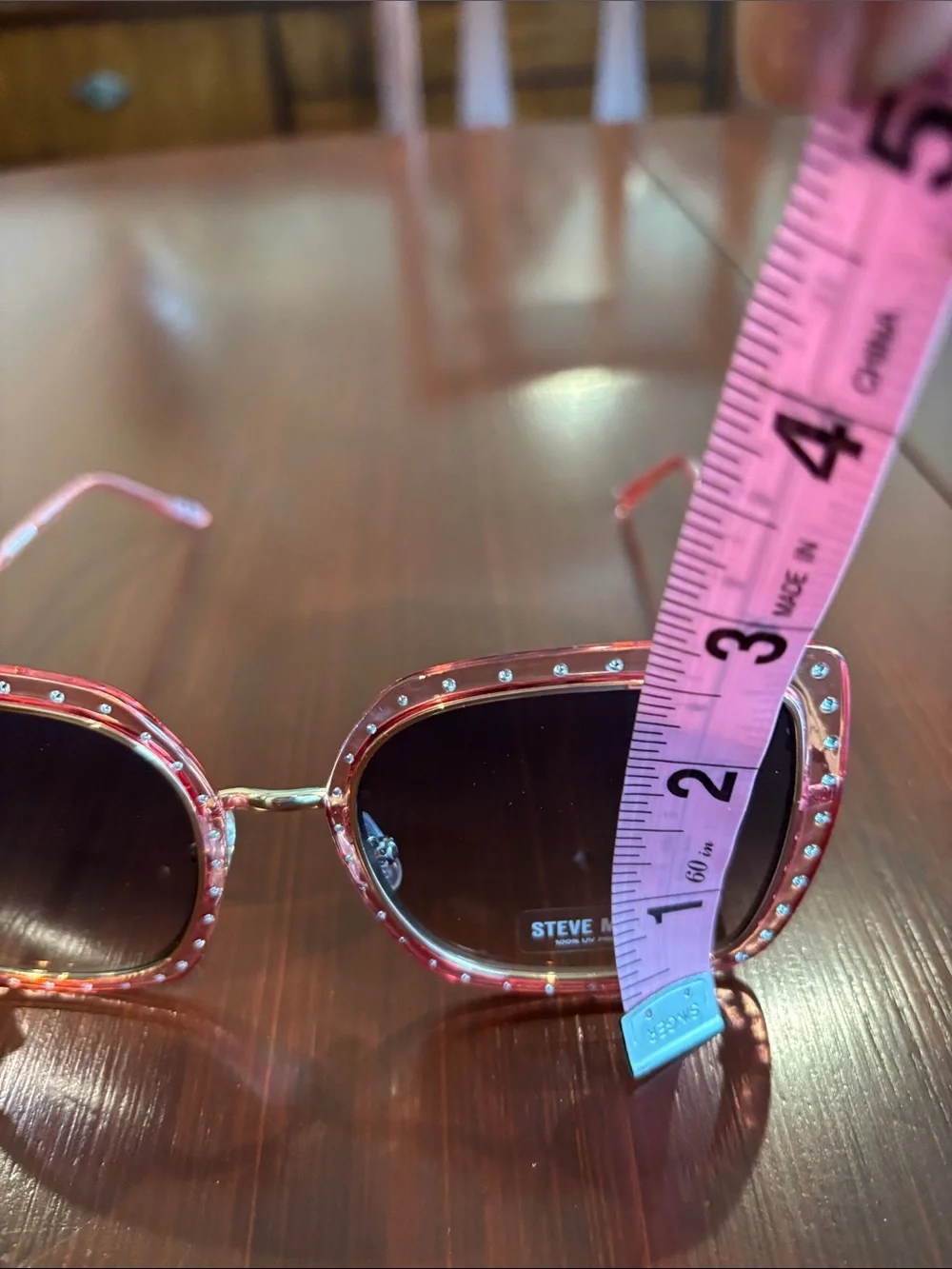 Steve Madden 100% UV protection,pink tortoise shell w/rhinestones, gold arms